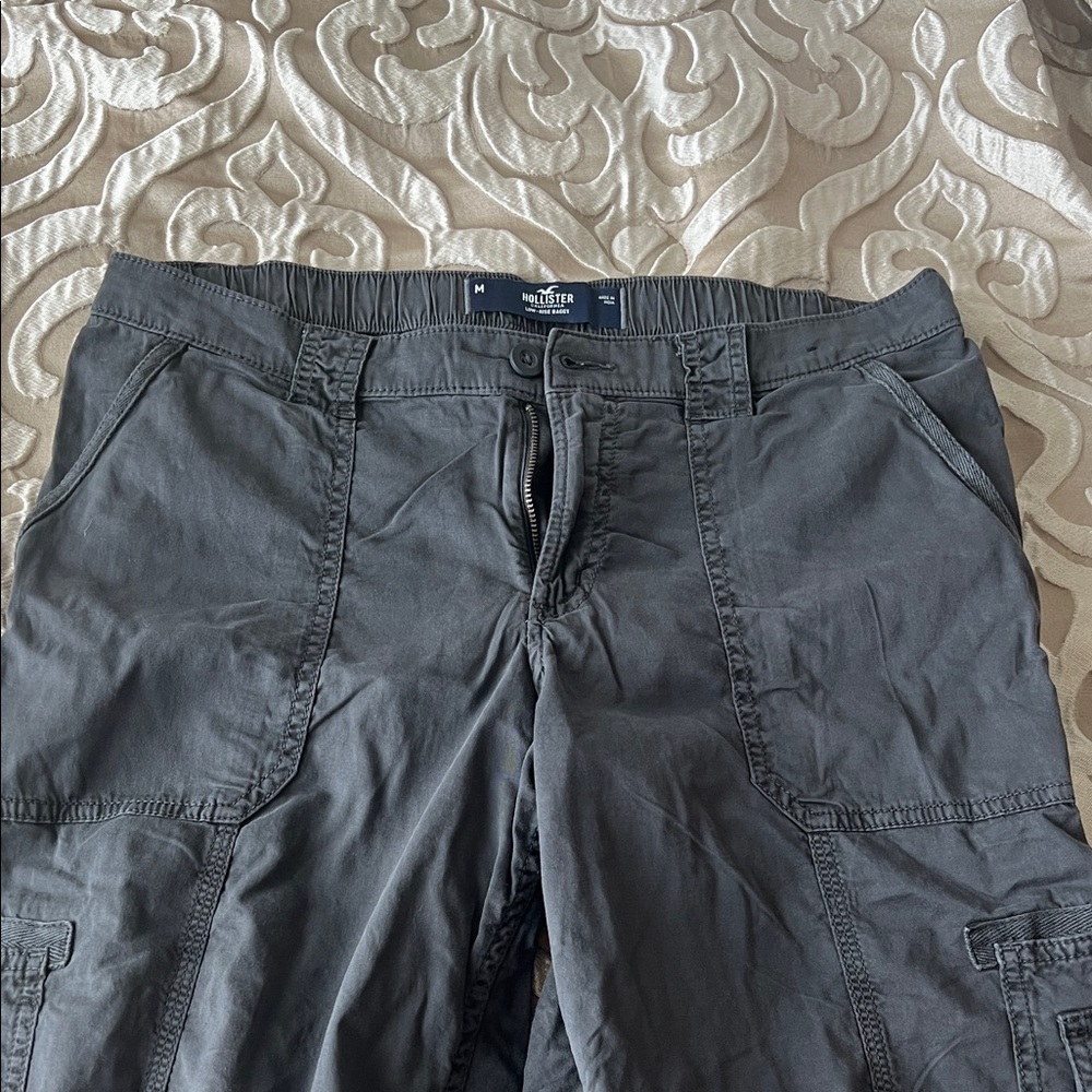 Hollister Men's Charcoal Cargo Pants